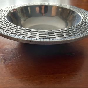 Vintage - Wilton Armetale Basket Weave Pewter Silver - Serving Bowl 10” diameter